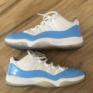 Jordan 11 UNC 2017